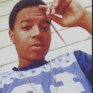 Meet your Posher, Malik